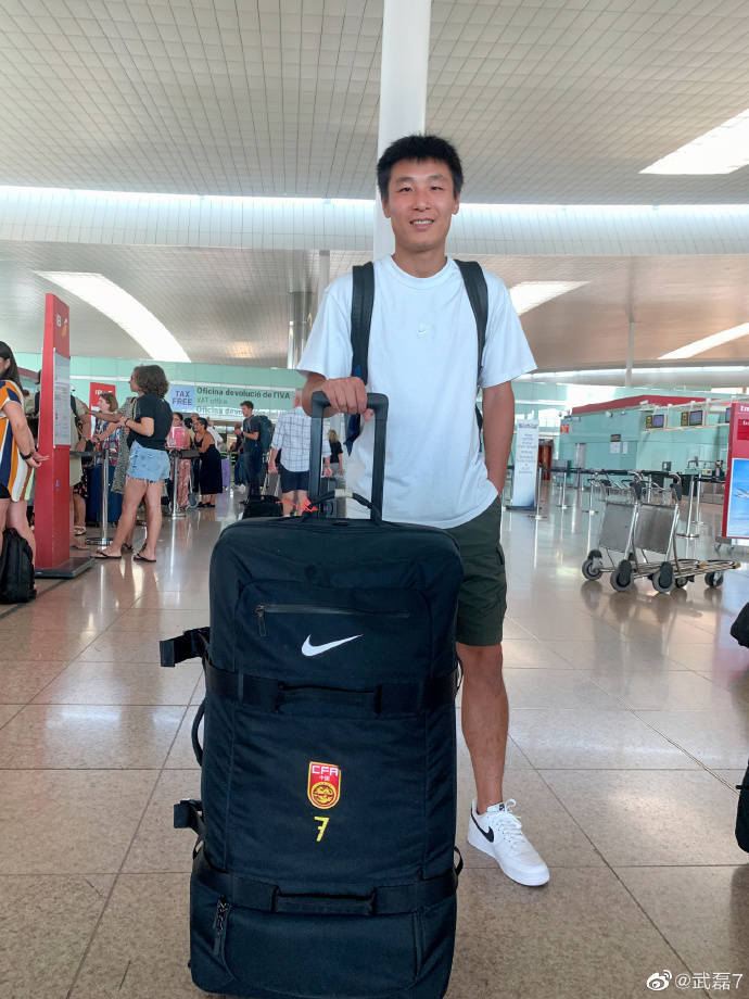 武磊回归奥斯卡确定留队 上海海港目标足协杯冠军 