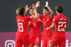 中国女足澳大利亚第二场热身赛 2：2战平哥伦比亚
