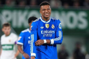 西甲联赛第13轮 皇马客场2-2埃尔切