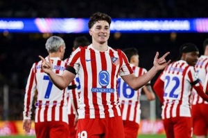 欧冠1/4决赛首回合 巴萨主场0-2马竞